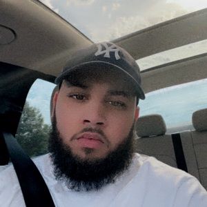 Meet your Posher, Devin